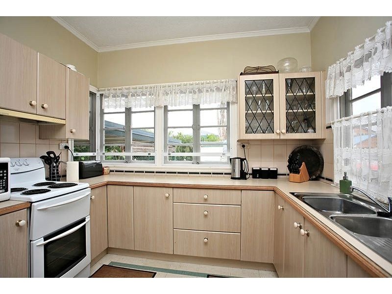 107 Eversleigh Road, Scarborough QLD 4020