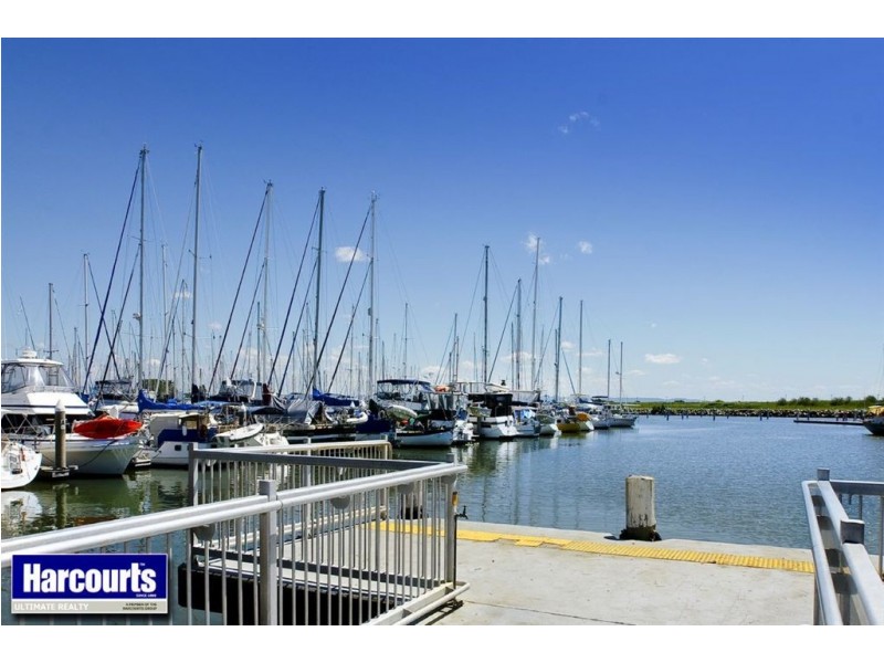 199 Landsborough Avenue, Scarborough QLD 4020