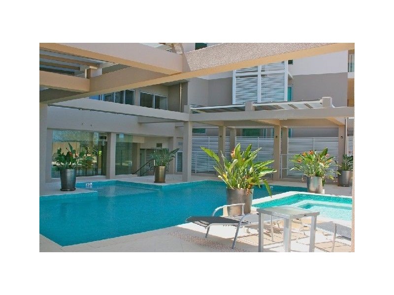 4/146 Prince Edward Pde, Scarborough QLD 4020