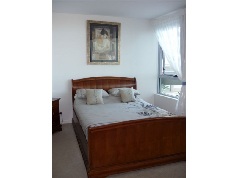 4/146 Prince Edward Pde, Scarborough QLD 4020