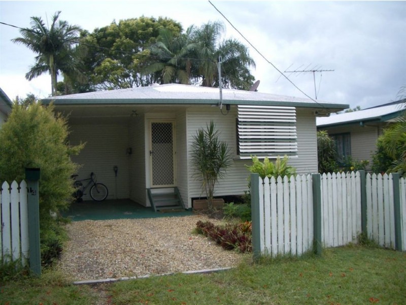 14 Livermore Street, Redcliffe QLD 4020