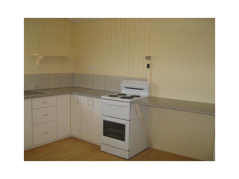 20 Irene Street, Redcliffe QLD 4020