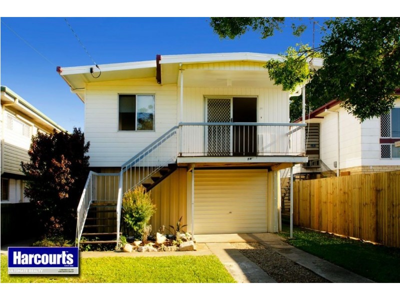 28 Pikett Street, Clontarf QLD 4019