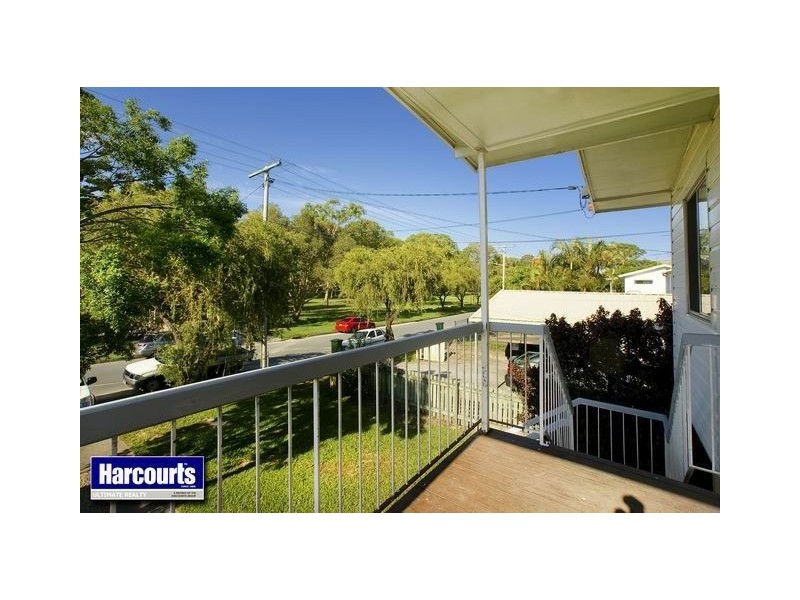 28 Pikett Street, Clontarf QLD 4019