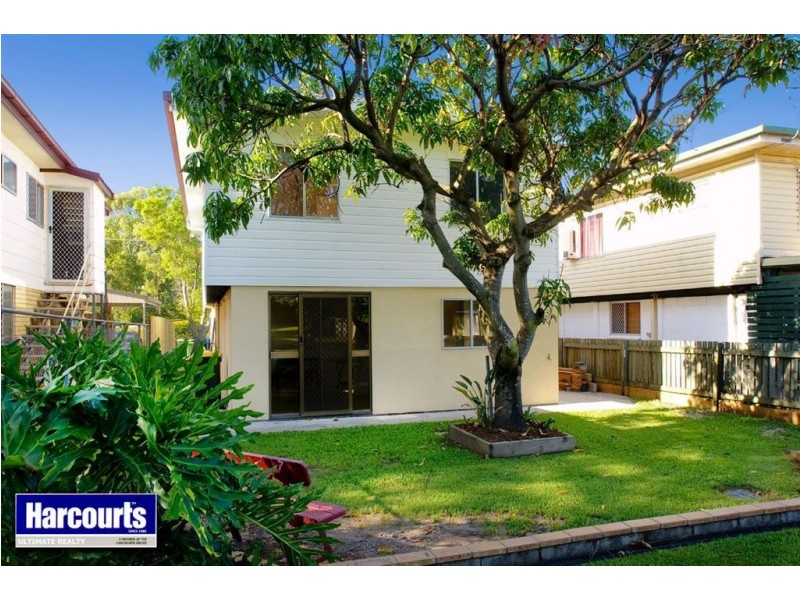 28 Pikett Street, Clontarf QLD 4019