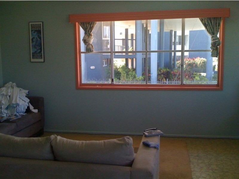 2 Warde Street, Scarborough QLD 4020