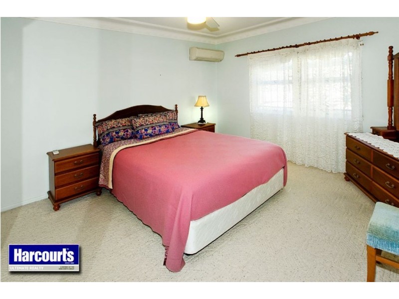 549 Oxley Avenue, Redcliffe QLD 4020