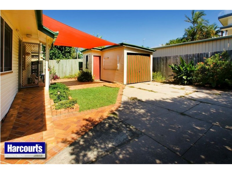549 Oxley Avenue, Redcliffe QLD 4020