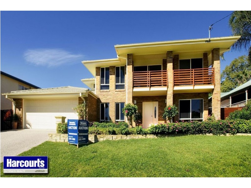 4 Lucas Street, Scarborough QLD 4020