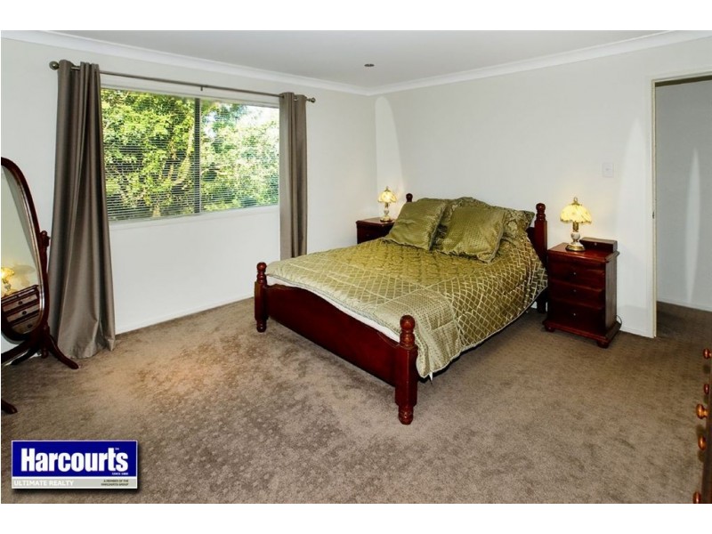 4 Lucas Street, Scarborough QLD 4020