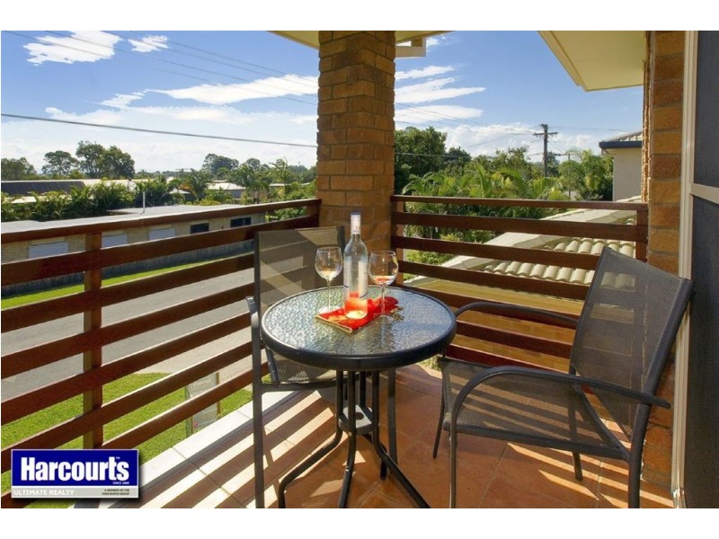 4 Lucas Street, Scarborough QLD 4020