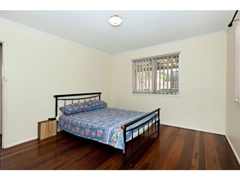 15A Ella Street, Redcliffe QLD 4020