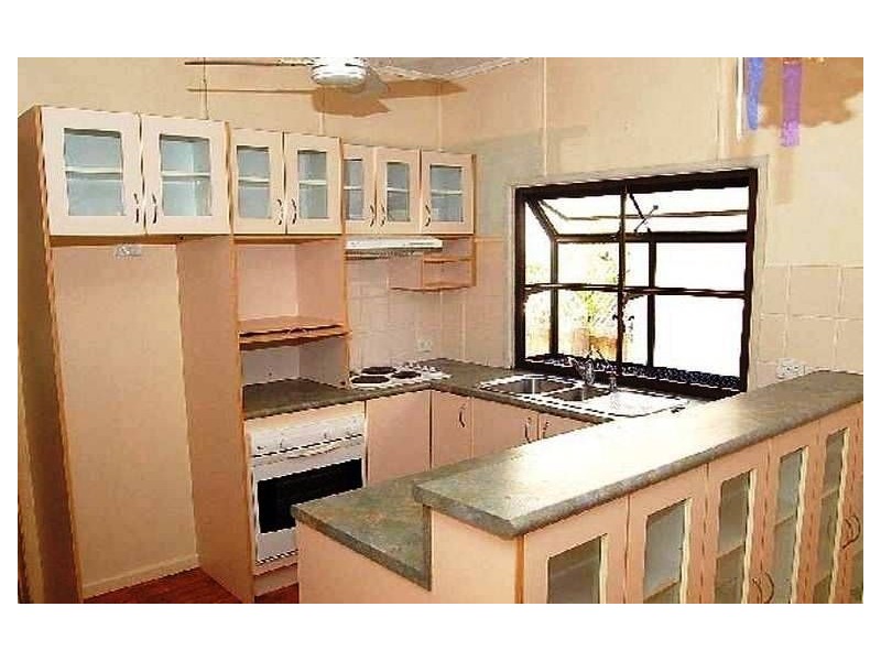 50 McLennan Street, Woody Point QLD 4019