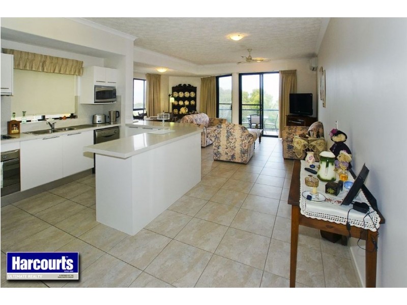 6/81 Marine Parade, Redcliffe QLD 4020