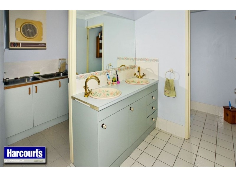 151 Anzac Avenue, Redcliffe QLD 4020