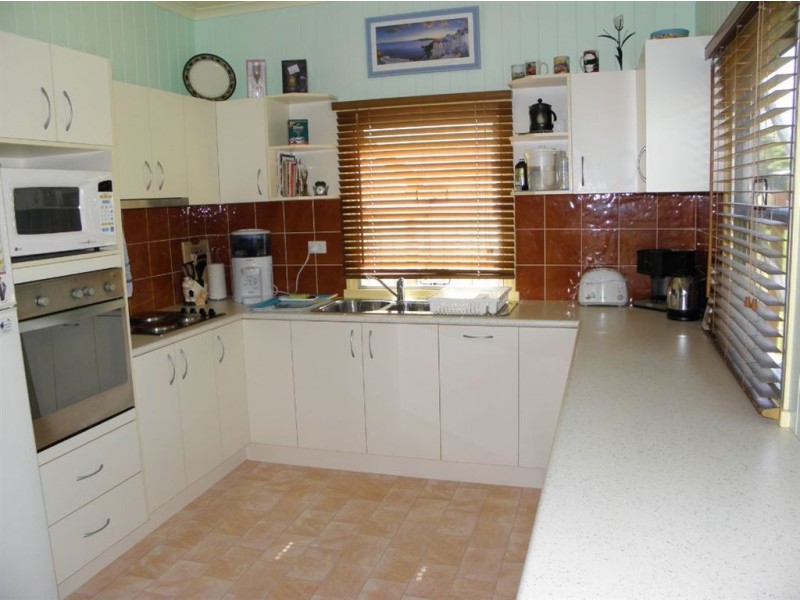 44 Yacht Street, Clontarf QLD 4019