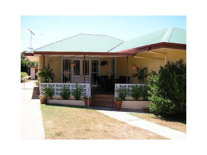 16 Welch St, Clontarf QLD 4019
