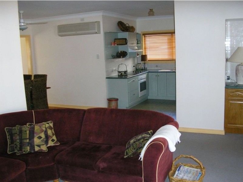 16 Welch St, Clontarf QLD 4019