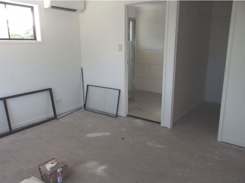 1/108 Elizabeth Aveue, Clontarf QLD 4019