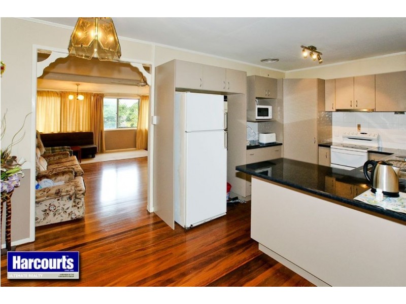 21 Nichols Road, Kippa-ring QLD 4021