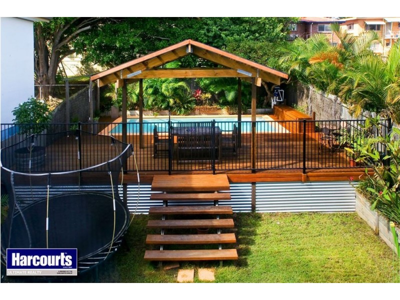 14 Lucas Street, Scarborough QLD 4020