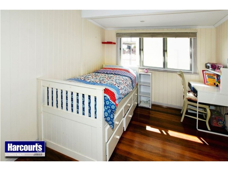 14 Lucas Street, Scarborough QLD 4020