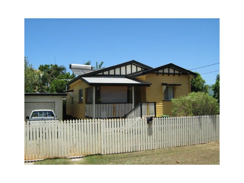 89 Arthur Street, Woody Point QLD 4019