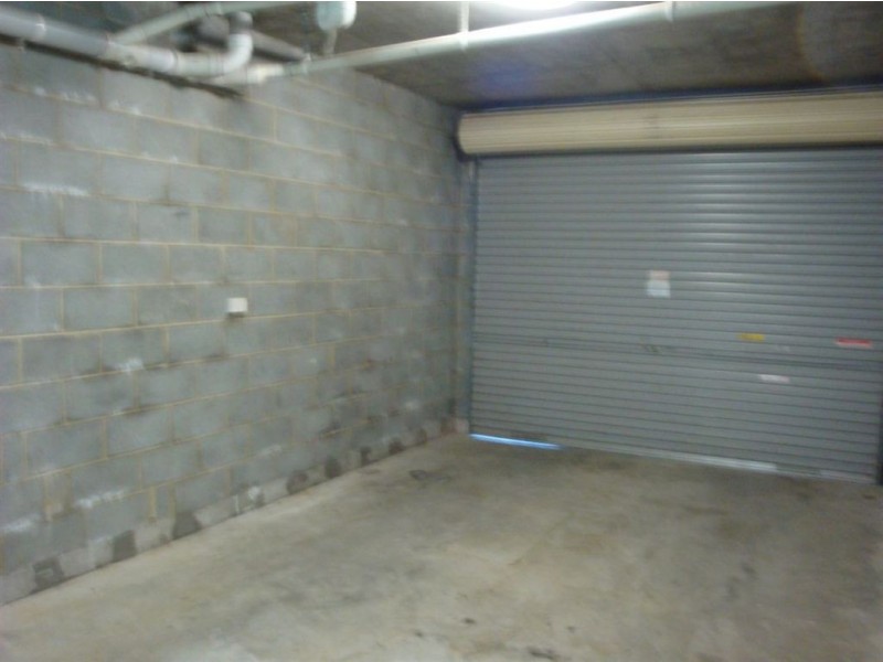 2/42 Oyster Point Esplanade, Scarborough QLD 4020