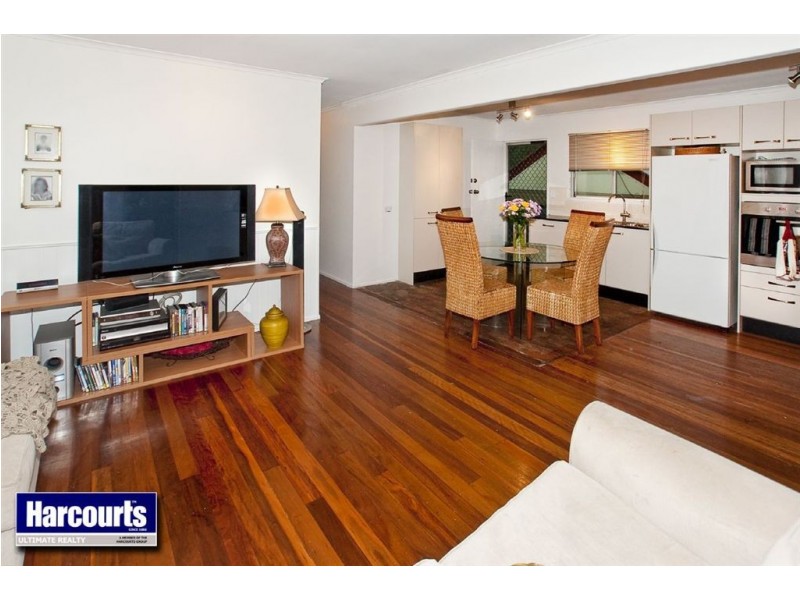 37 Arundal Street, Brighton QLD 4017