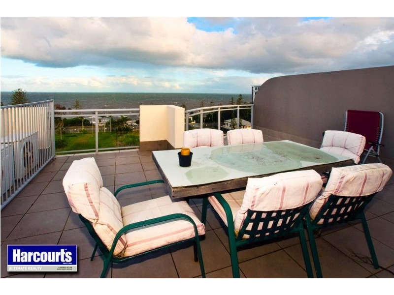 10/2 Louis Street, Redcliffe QLD 4020