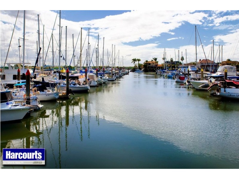 38A Courageous Court, Newport QLD 4020