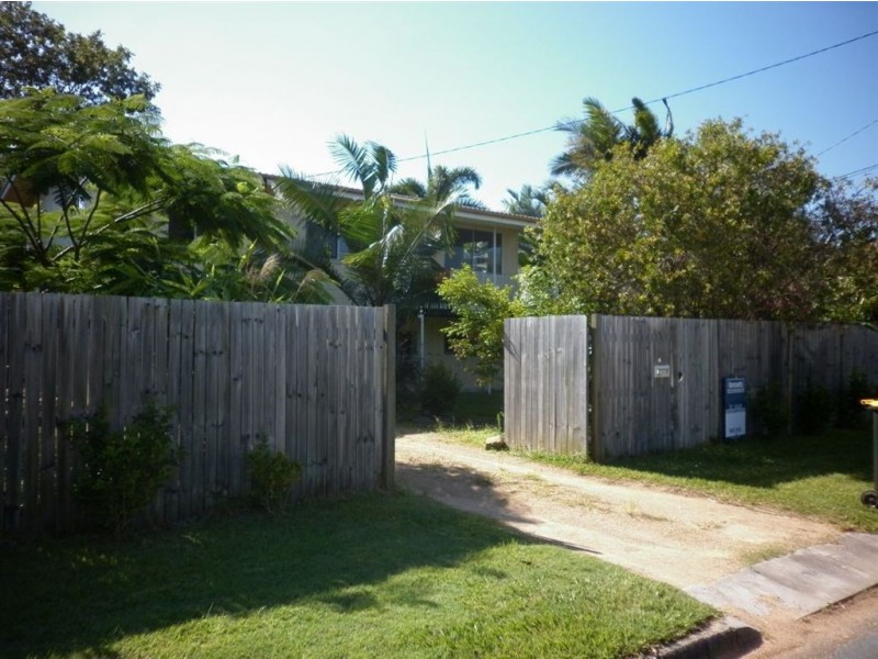 6 Wendy Crescent, Clontarf QLD 4019