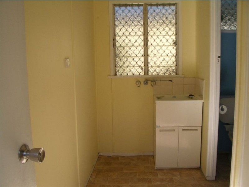 14 Livermore Street, Redcliffe QLD 4020