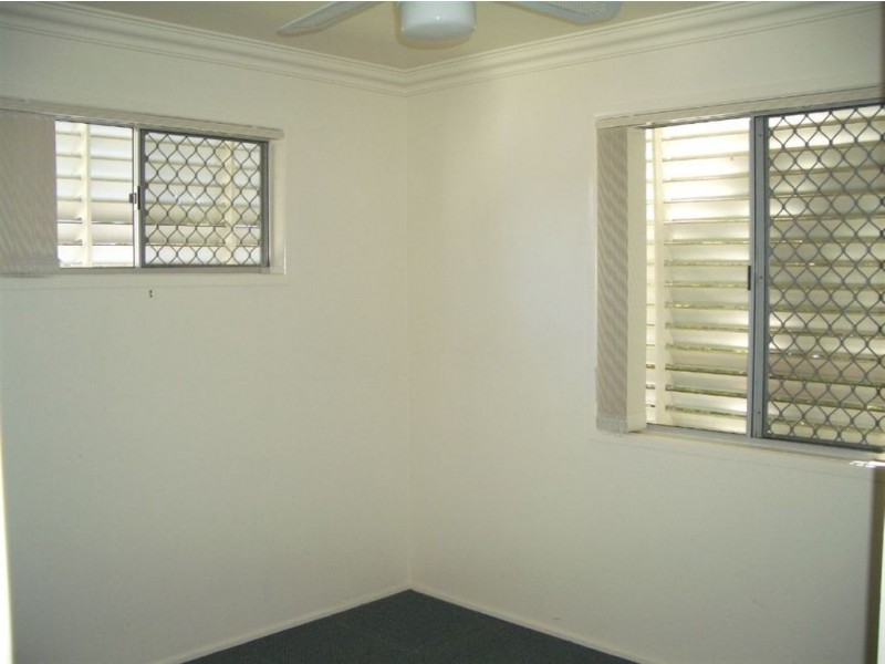 68 Hornibrook Esplanade, Clontarf QLD 4019