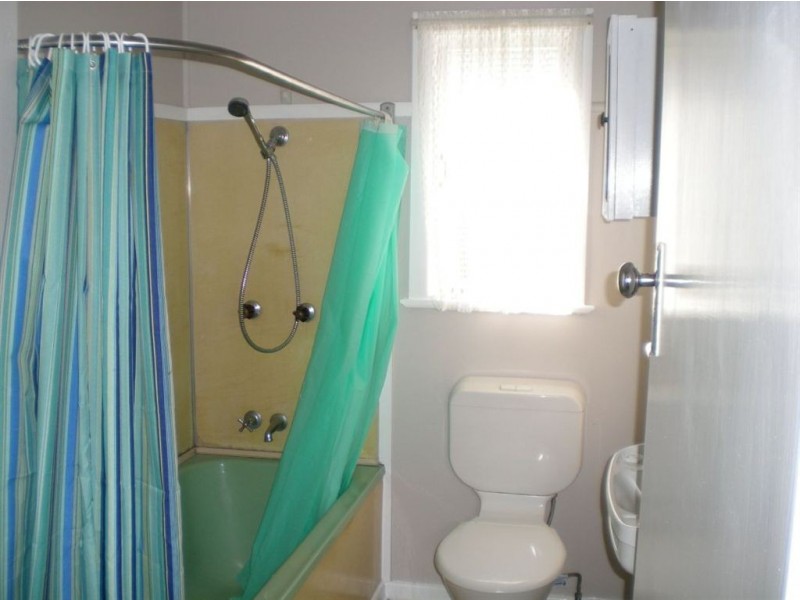 28 Weaber Street, Clontarf QLD 4019