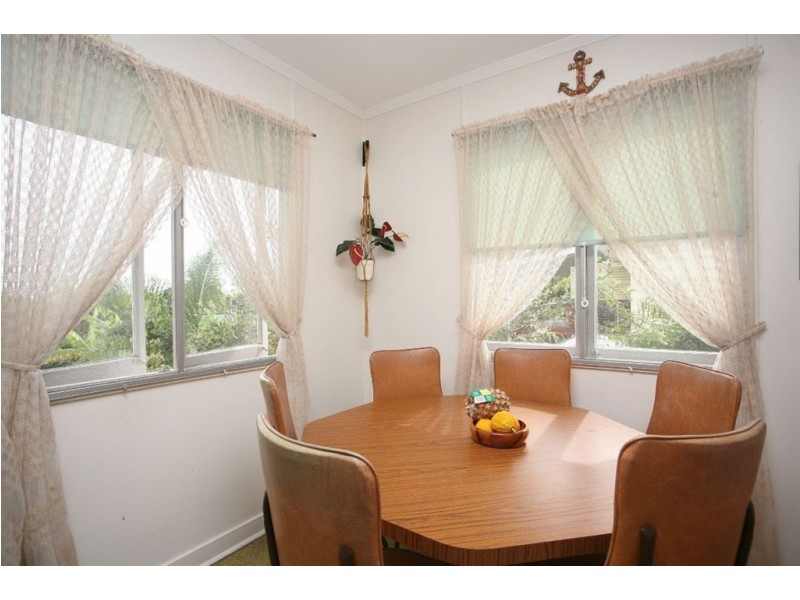 12 Esperanto Street, Redcliffe QLD 4020