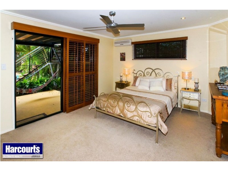 46 McLennan Street, Woody Point QLD 4019