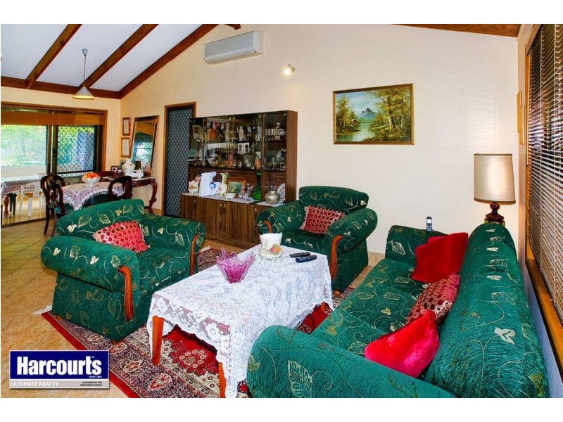 6 Arafura Court, Kippa-ring QLD 4021