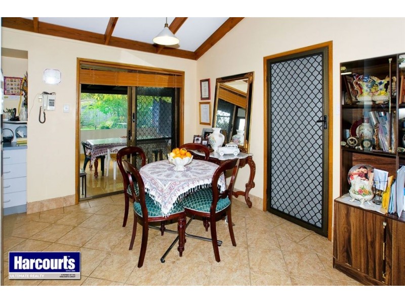 6 Arafura Court, Kippa-ring QLD 4021