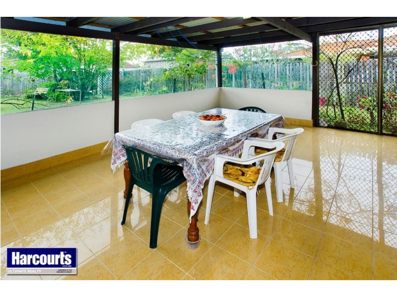 6 Arafura Court, Kippa-ring QLD 4021