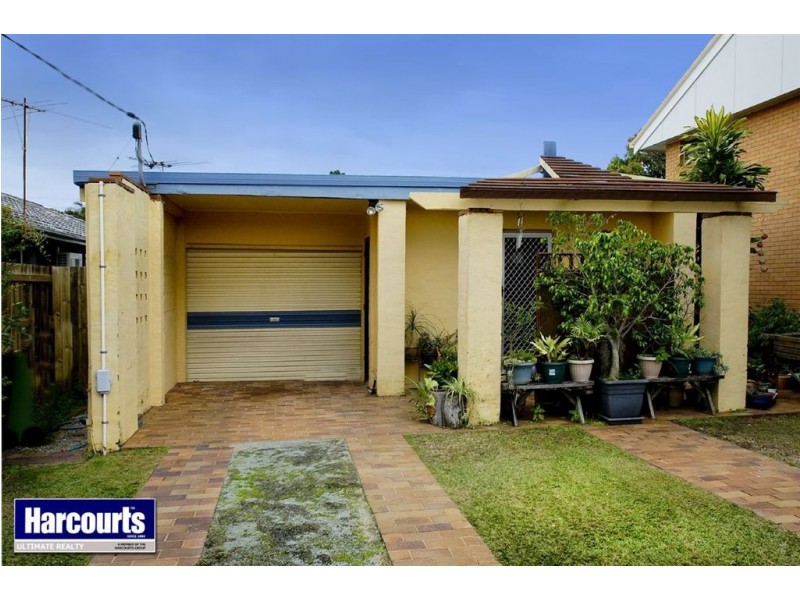 2B Woodcock Street, Scarborough QLD 4020