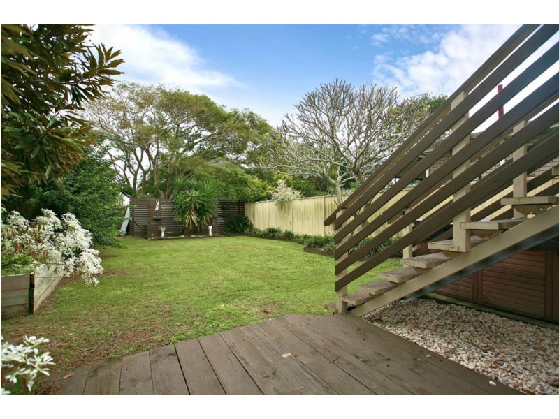 33 McAneny Street, Redcliffe QLD 4020