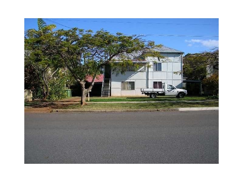 3/3 Eversleigh Road, Scarborough QLD 4020