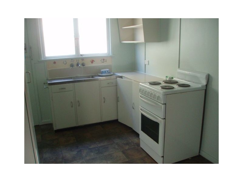 3/3 Eversleigh Road, Scarborough QLD 4020