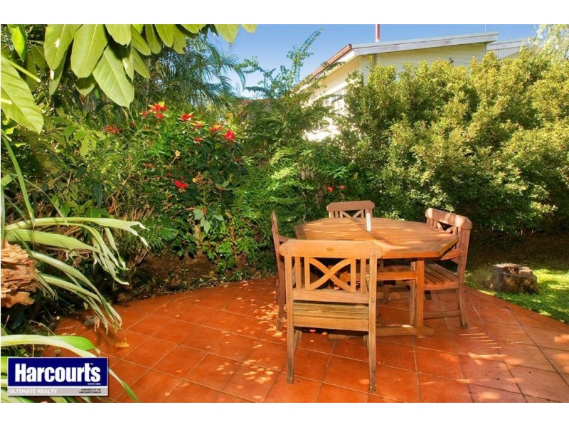 4B Adams Street, Scarborough QLD 4020