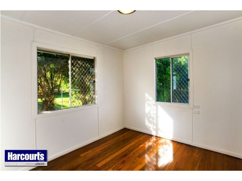 14 Kabura Street, Clontarf QLD 4019