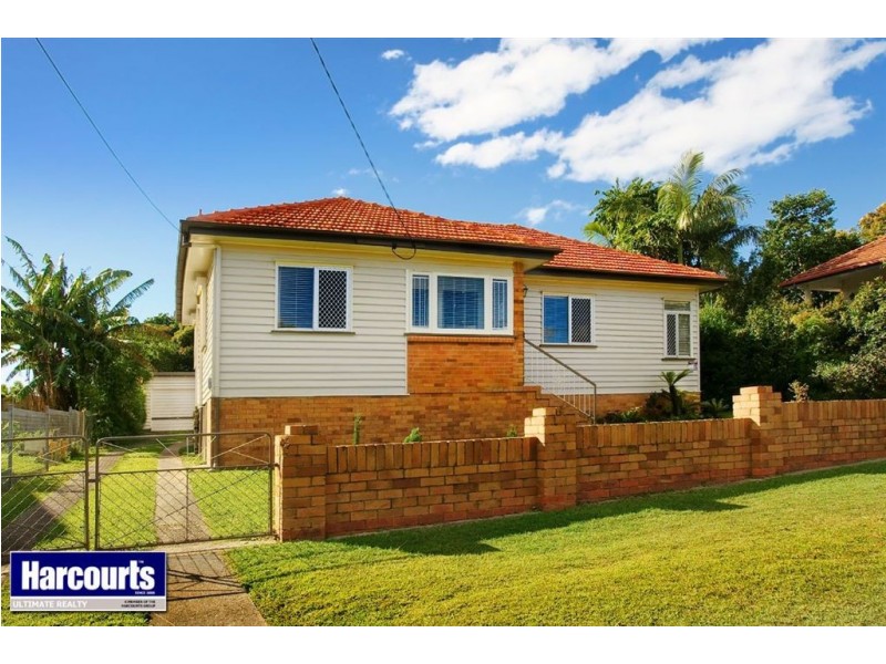 79 Alexandra Street, Sandgate QLD 4017