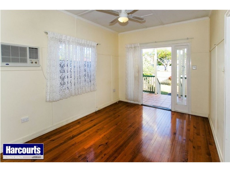 594 Oxley Avenue, Scarborough QLD 4020