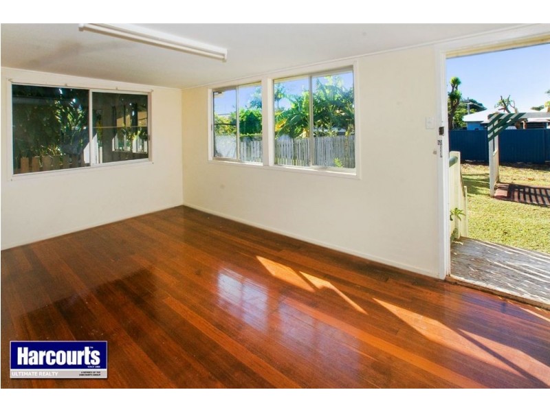 594 Oxley Avenue, Scarborough QLD 4020