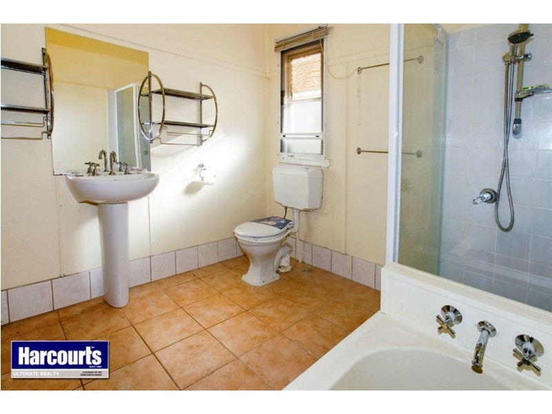 594 Oxley Avenue, Scarborough QLD 4020